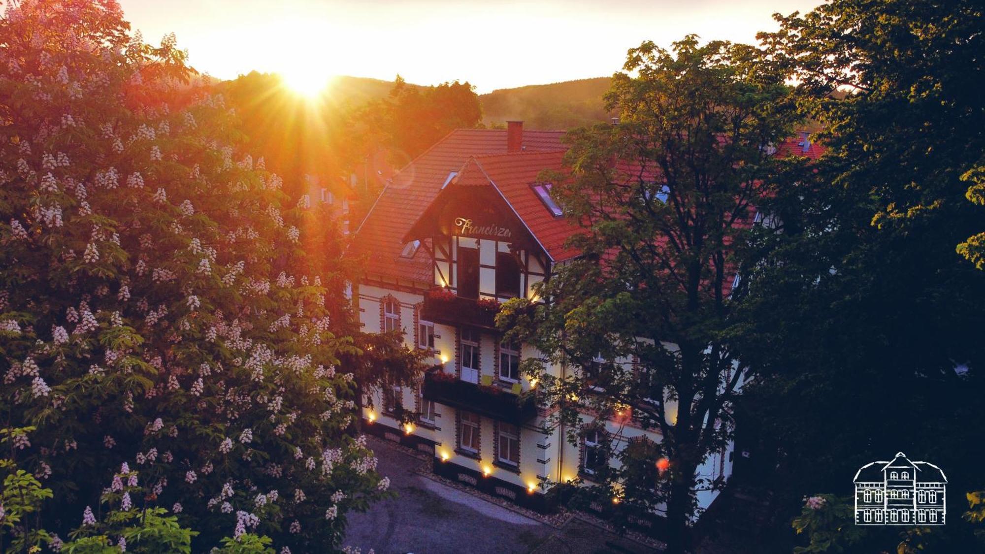 Franciszek Przy Parku Szwedzkim Apartment Szczawno-Zdroj Ngoại thất bức ảnh