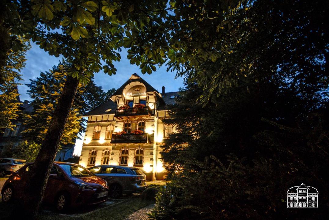Franciszek Przy Parku Szwedzkim Apartment Szczawno-Zdroj Ngoại thất bức ảnh